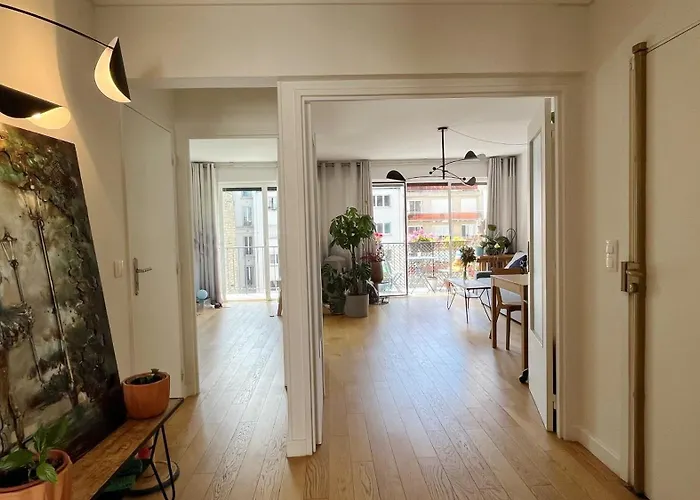 Апартаменты Appt 2 Vue Tour Eiffel *